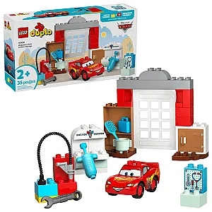 LEGO® DUPLO 10456 – Villám McQueen látogatása Doc műhelyében