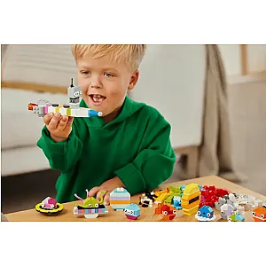 LEGO® CLASSIC 11037 – Kreatív bolygók