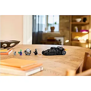 LEGO® DC 76303 – Batman Tumbler vs. Joker și Two-Face