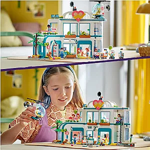 LEGO Friends 42621 – Spitalul din orașul Heartlake
