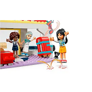 LEGO® Friends 41728 - Cafenea în centrul Heartlake