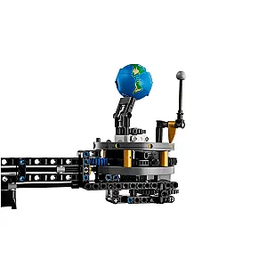 LEGO® Technic 42179 – Planeta Pământ și Luna pe orbită 