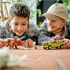 LEGO® Jurassic World 76959 – Cercetarea dinozaurului Triceratops