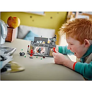 LEGO® Star Wars™ 75386 – Lupta dintre Paz Vizsla™ și Moff Gideon™