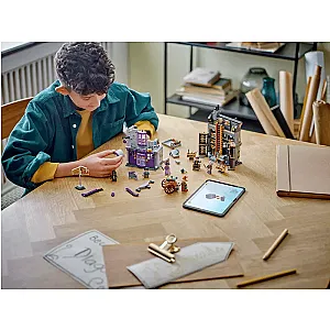 LEGO® Harry Potter™ 76439 – Magazinul de baghete Ollivander și magazinul de haine al lui Madam Malkin