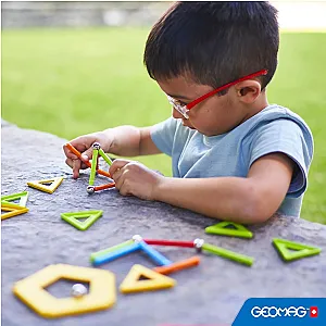 GEOMAG Supercolor, 35 piese– Set magnetic de construcție