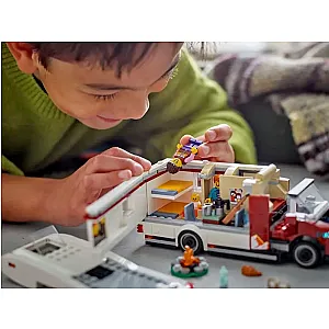 LEGO® City 60454 – Autorulotă pentru vacanțe de aventură