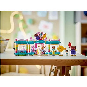 LEGO® Friends 42649 – Heartlake City édességbolt