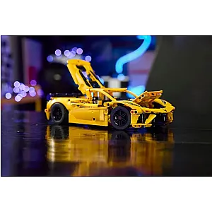 LEGO® Technic 42205 – Chevrolet Corvette Stingray