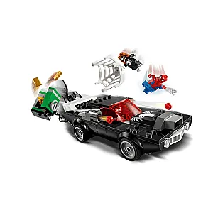 LEGO® Marvel 76309 - Mașina sport a lui Venom vs. Spider-Man
