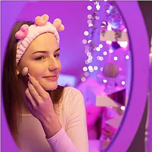 TOPModel BEAUTY and ME – Bentiță pufoasă cu inimioare