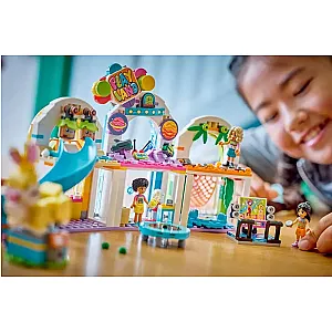 LEGO® Friends 42686 – Loc de joacă distractiv