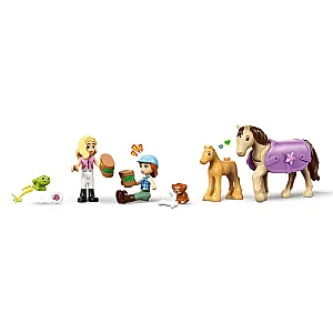 LEGO®  Friends 42695 - Ló- és csikószállító utánfutó