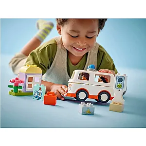 LEGO DUPLO 10447 – Ambulanță și șofer
