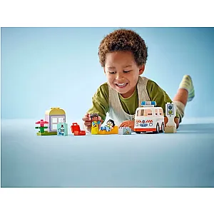 LEGO DUPLO 10447 – Ambulanță și șofer