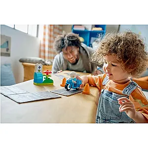 LEGO DUPLO 10471 – Motocicletă albastră de poliție