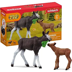 Schleich 42629 – WILD LIFE Elan cu pui