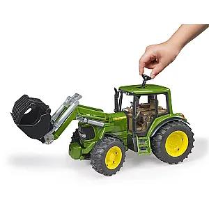 Bruder Tractor John Deere 6920 cu încărcător frontal 02052